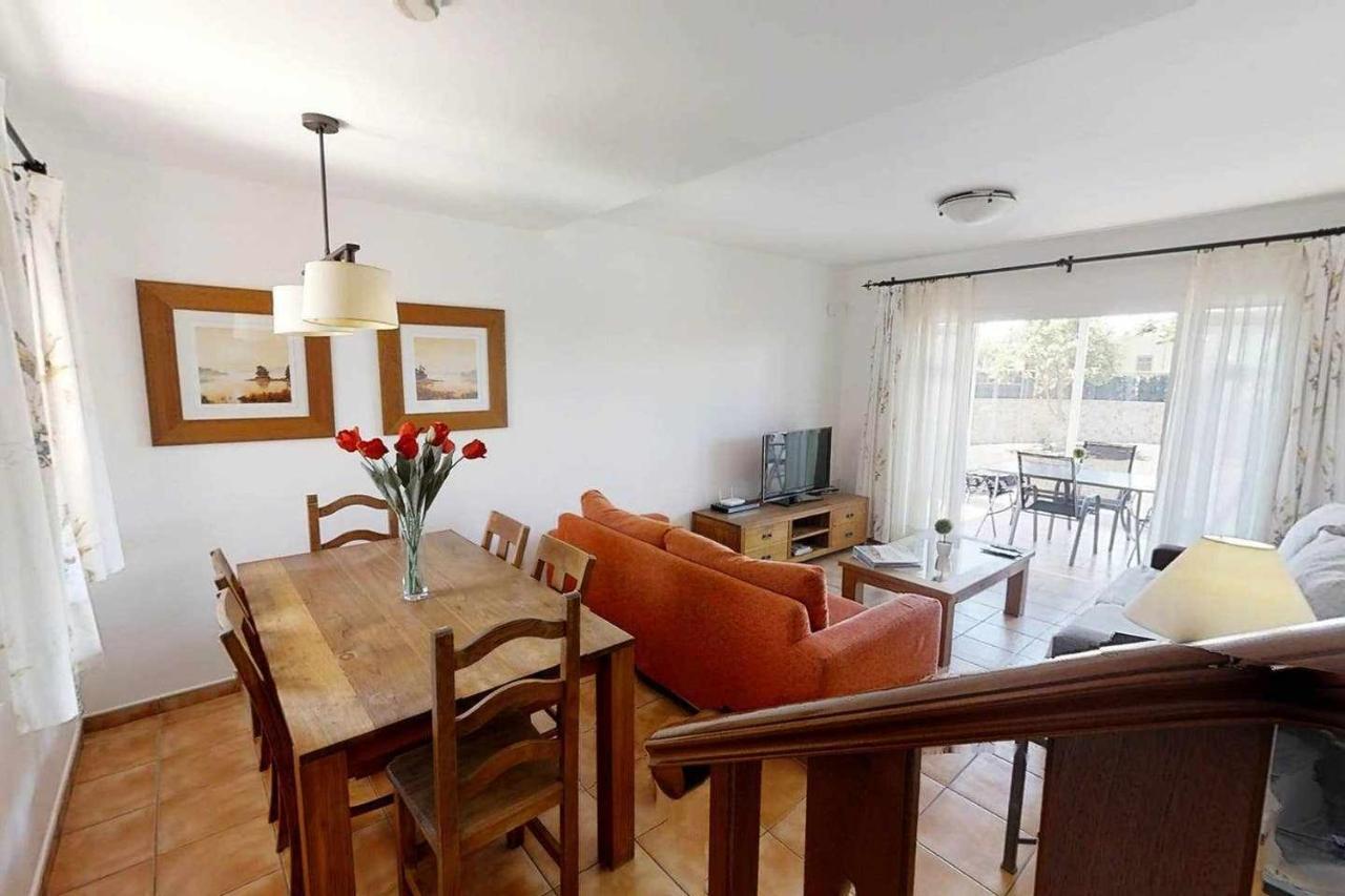 Anju Villas Villa At 100 Meters Far Of The Beach Corralejo Exterior photo