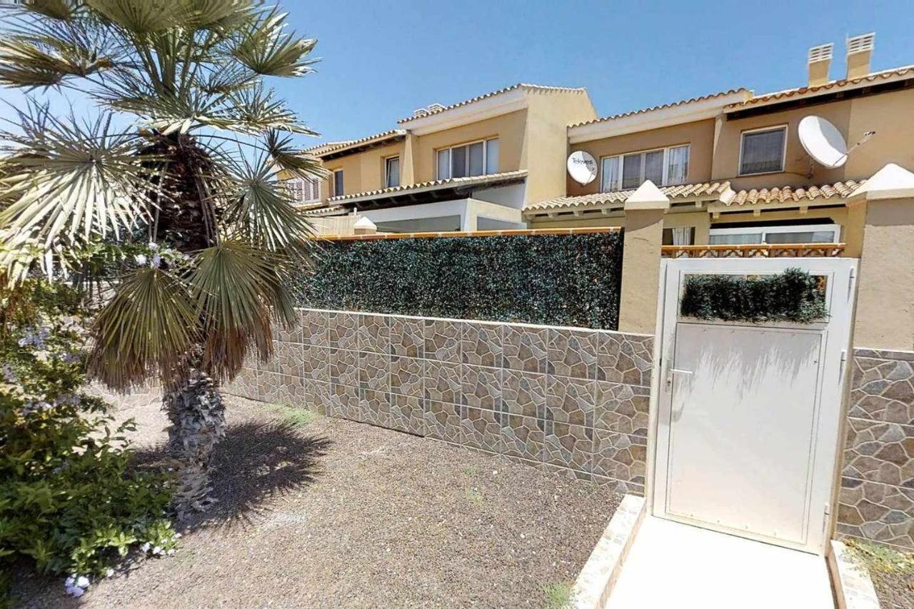 Anju Villas Villa At 100 Meters Far Of The Beach Corralejo Exterior photo